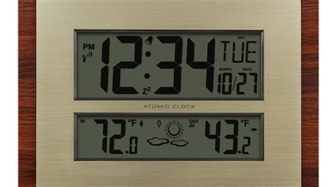 lacrosse clock manual|la crosse technology setting clock.